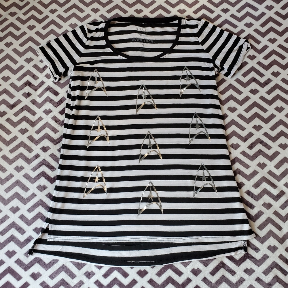 Star Trek Insignia T-Shirt Black and White Stripe